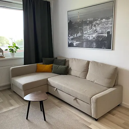 Self Check In With Parking Included *