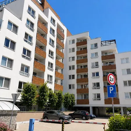 Apartamento Self Check In With Parking Included *