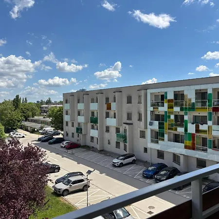 Self Check In With Parking Included Apartamento Bratislava